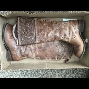 Corral boots